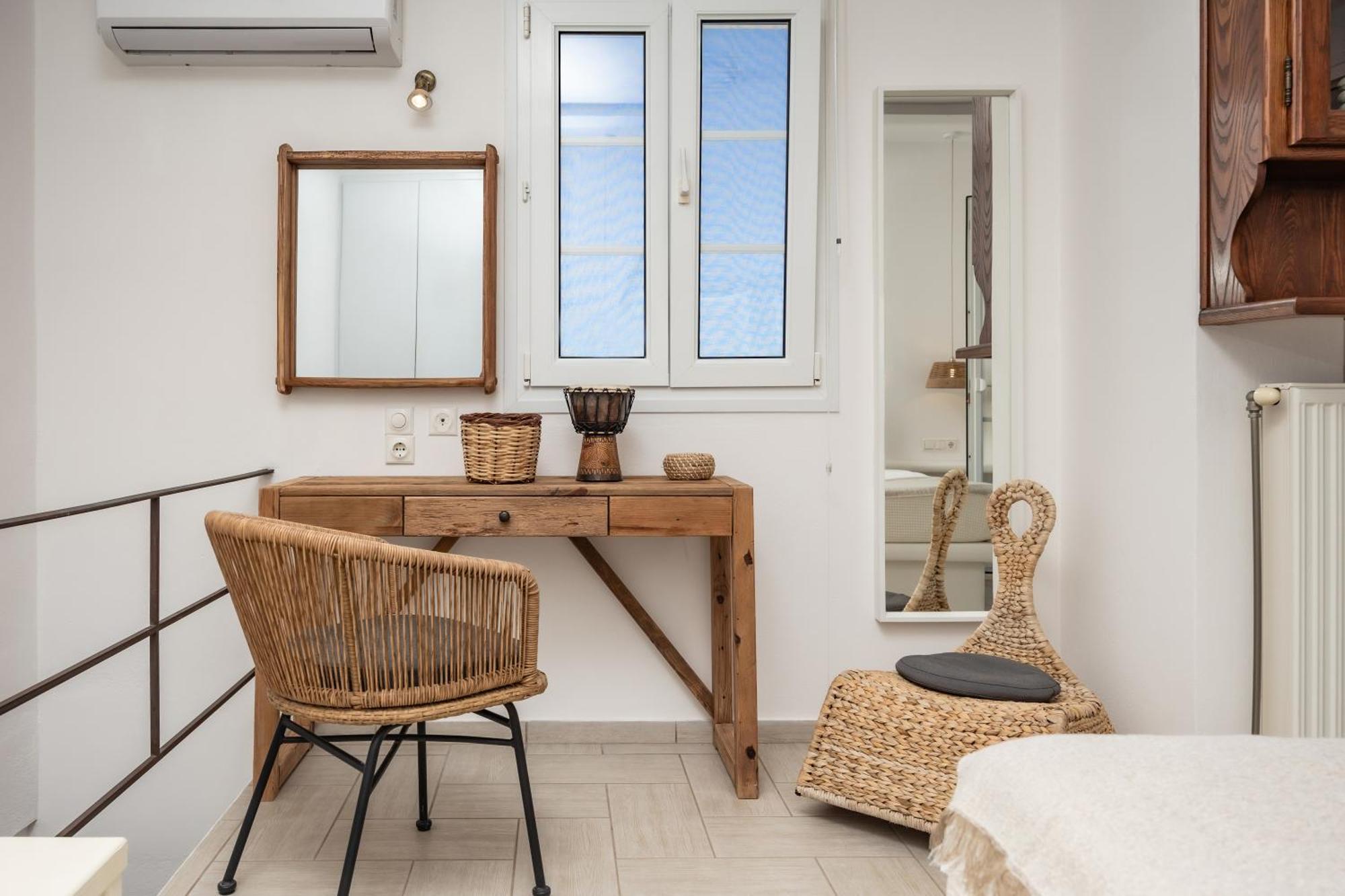 Thea Suites Naxos Agios Prokopios  Exterior photo