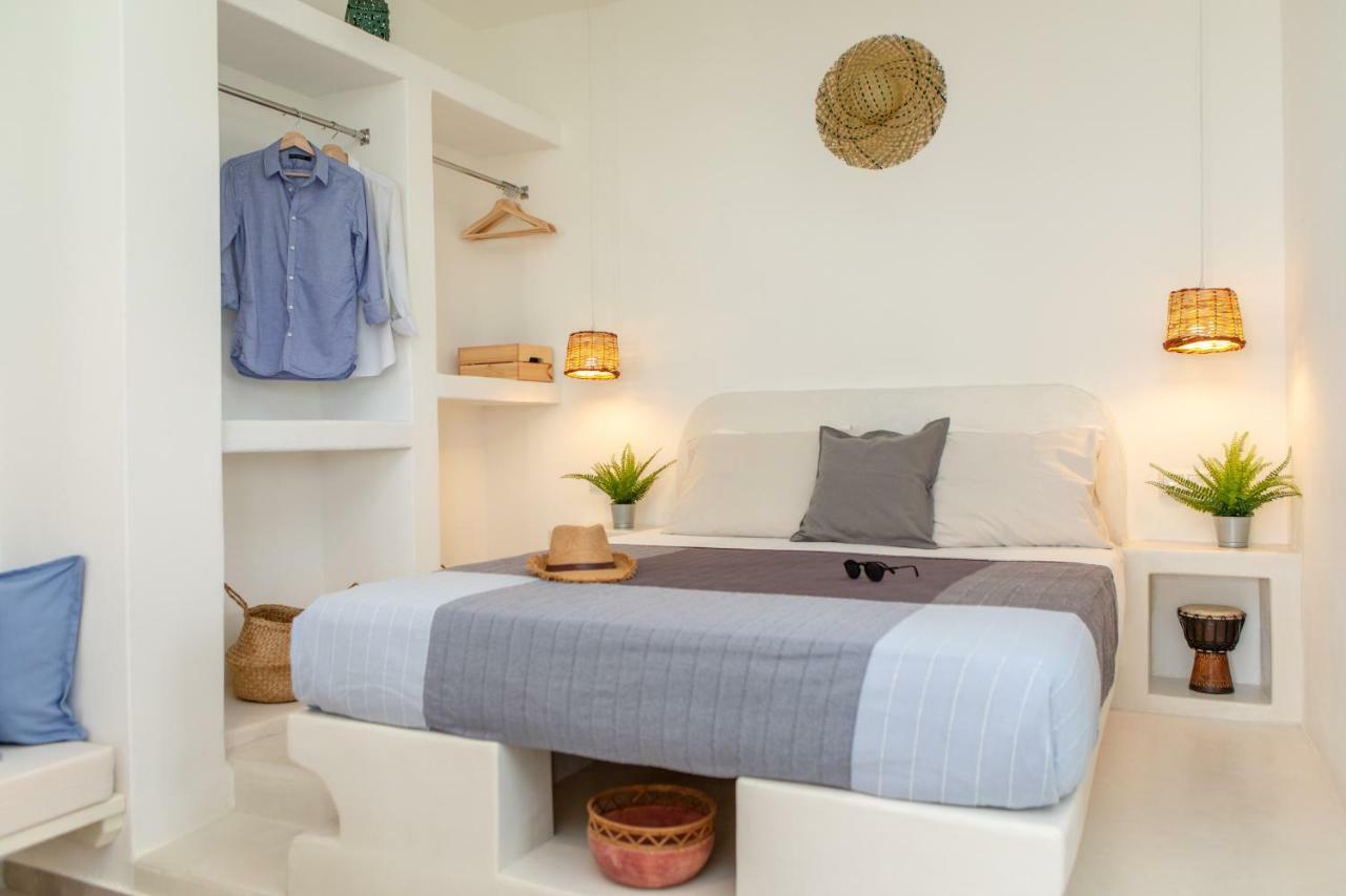 Thea Suites Naxos Agios Prokopios  Exterior photo