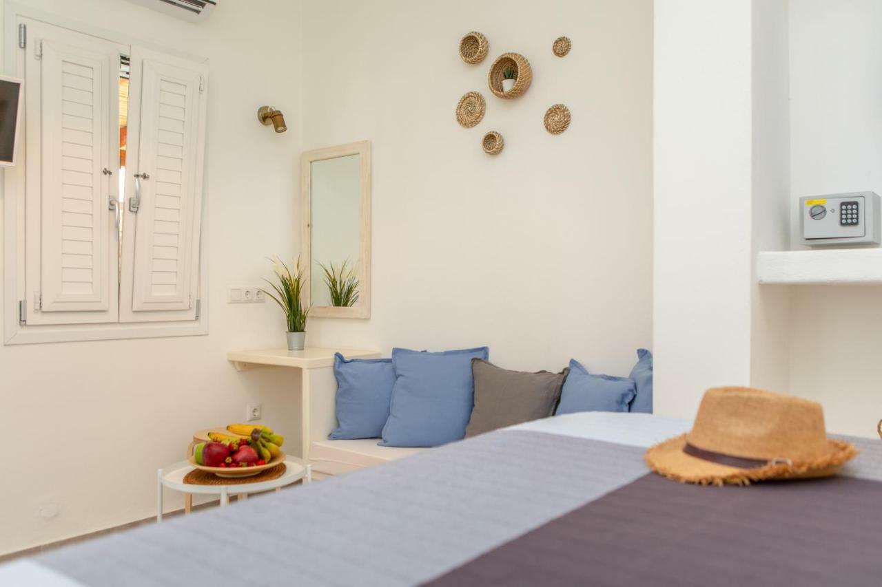 Thea Suites Naxos Agios Prokopios  Exterior photo